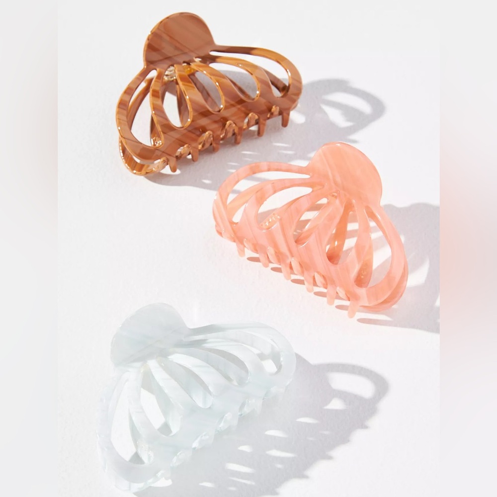 Anthropologie Aimee Claw Hair Clip Set - NWT - Light Blue